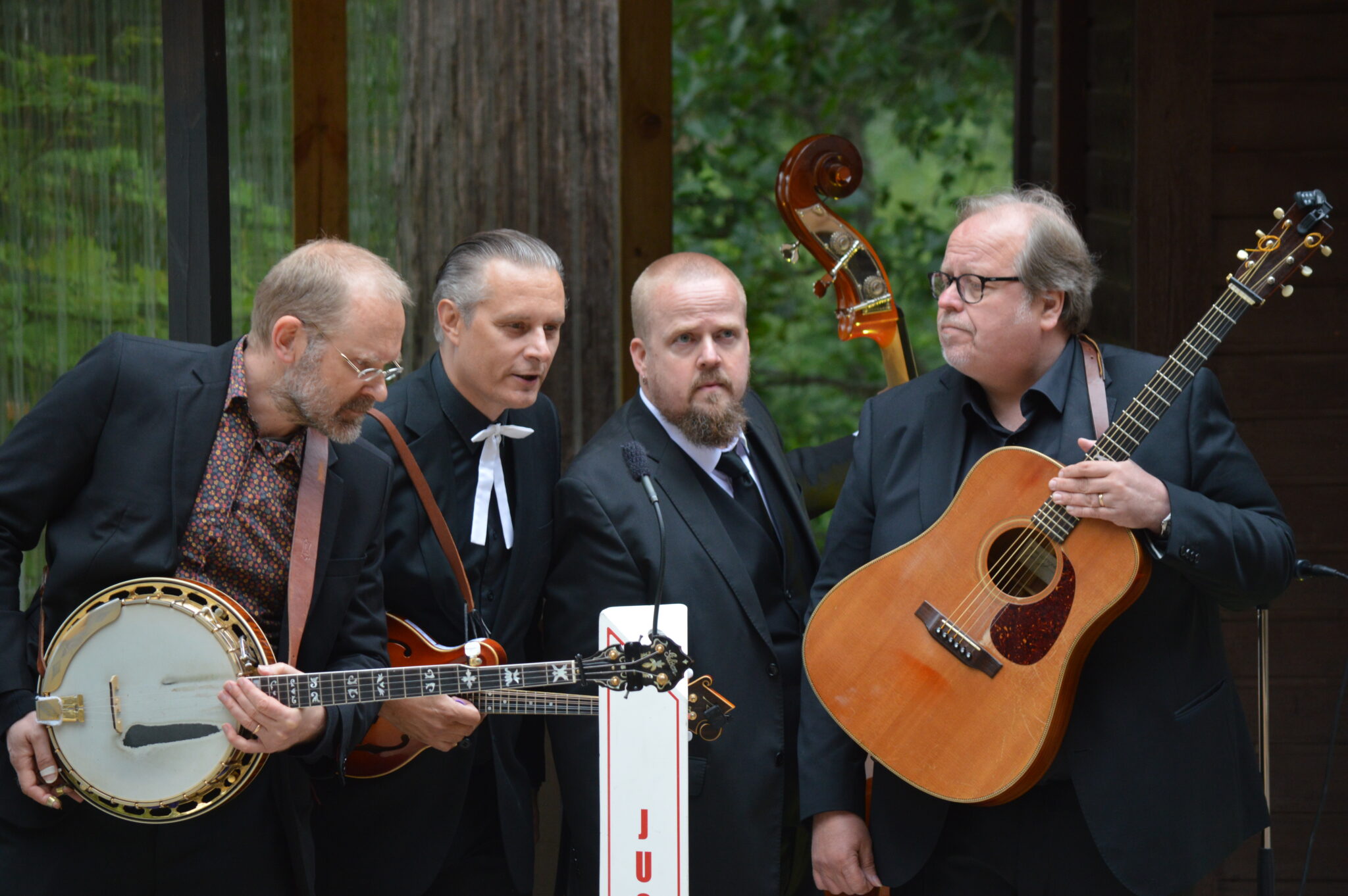 Jussi Syren & The Groundbreakers